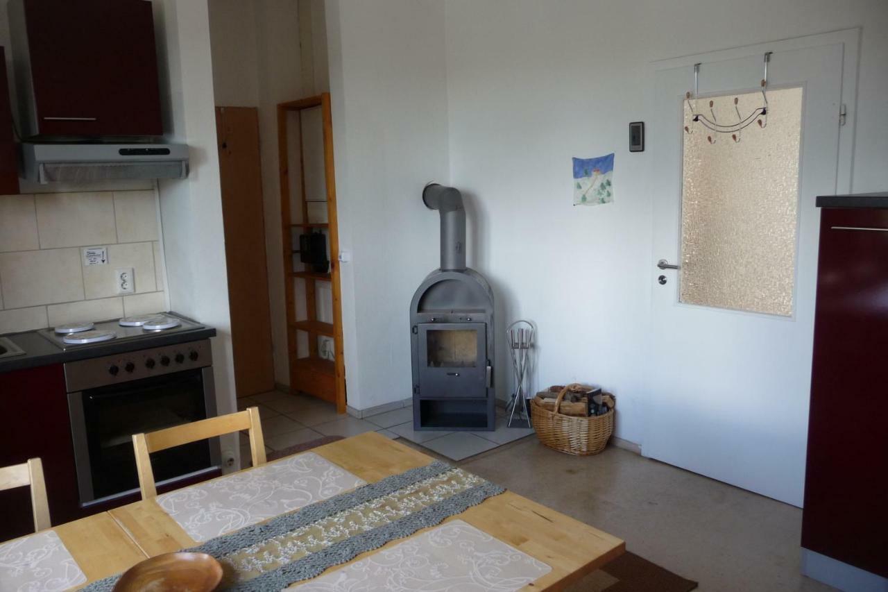 Haus Bergwiese - Fuer Naturfreunde, Familien, Wanderer Gehlberg Ngoại thất bức ảnh