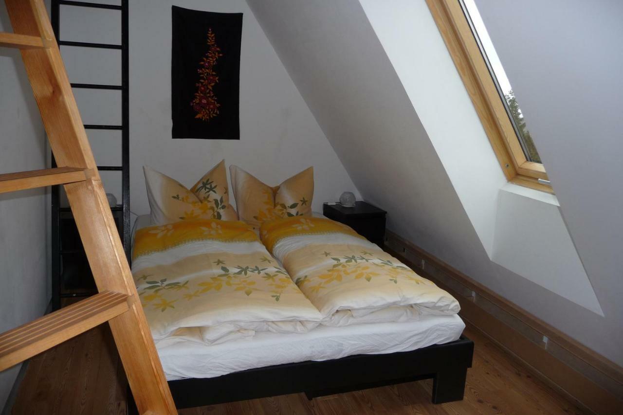 Haus Bergwiese - Fuer Naturfreunde, Familien, Wanderer Gehlberg Ngoại thất bức ảnh